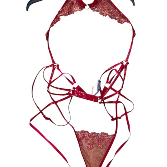 VS VERY SEXY Faux Patent Leather High-Neck Strappy Open Back Teddy XXL - Picture 4 of 5